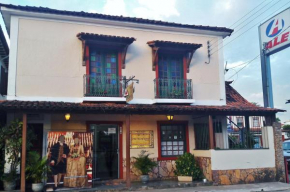  Pousada Vila Inconfidentes - Centro Historico  Тирадентис